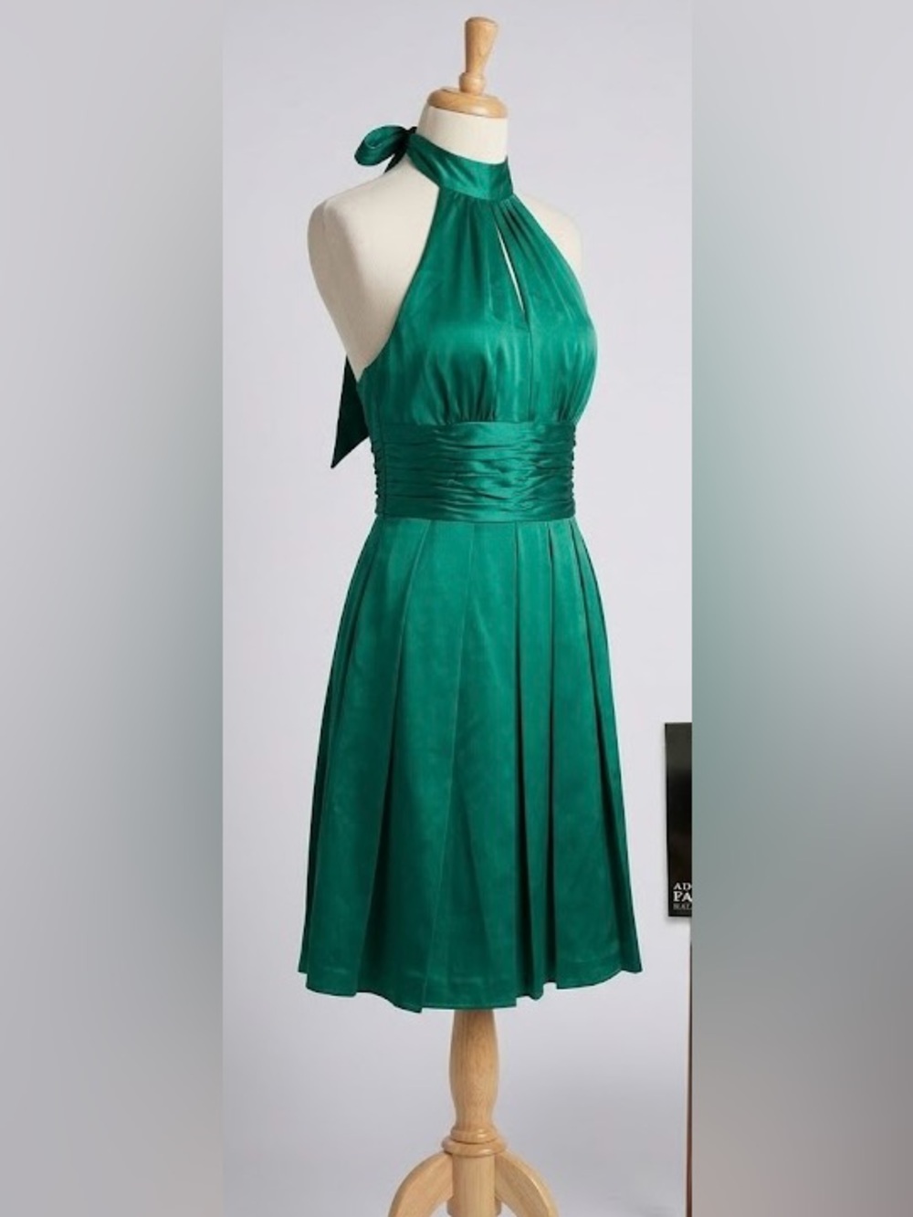 Adrianna Papell Boutique 100% Silk Halter Dress – Emerald Green – Size 12